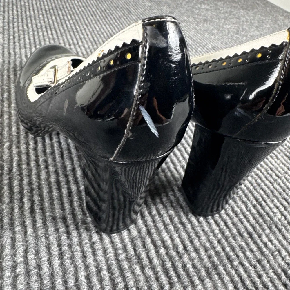 ALDO 40 Black White Patent T Strap Mary Jane Pumps Y2K Mod Spectator Heels